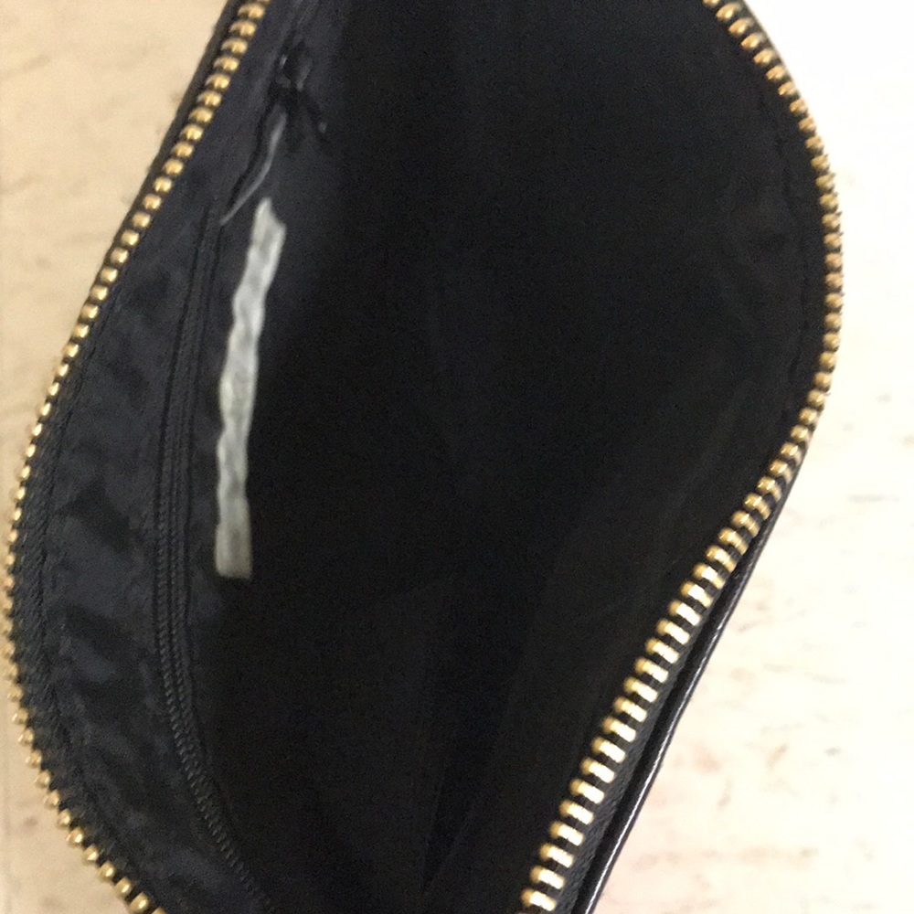Purse - Picture 2 of 2